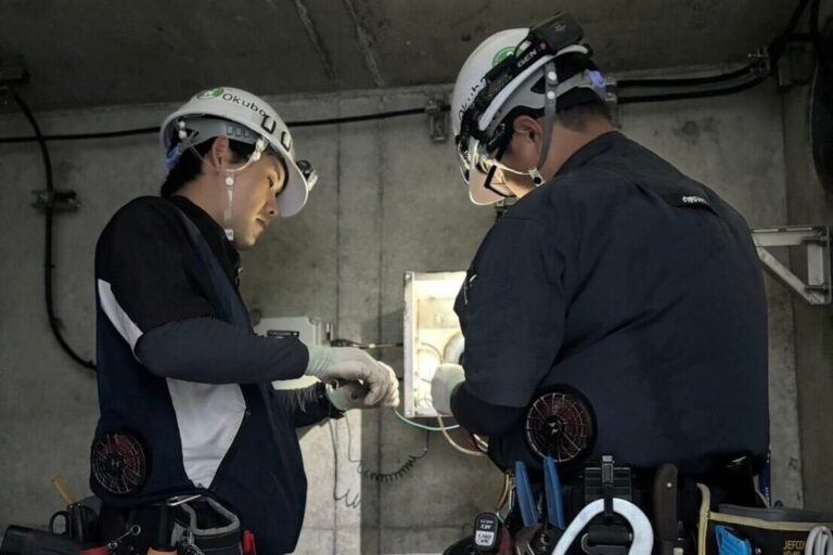 電気工事の様子